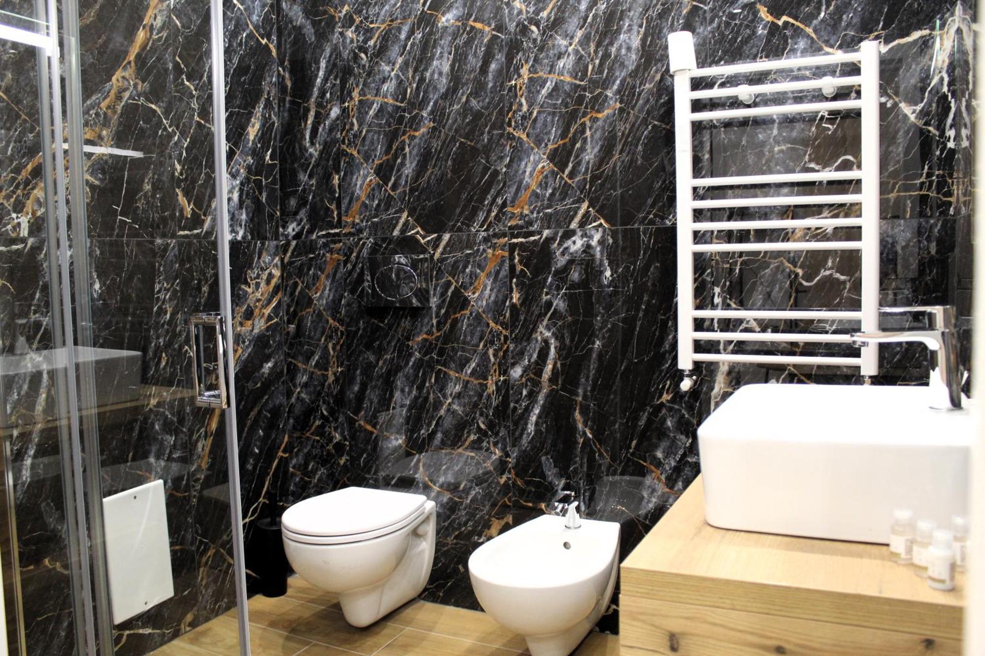 Blackwoody Contemporary - Centro Storico * Naples