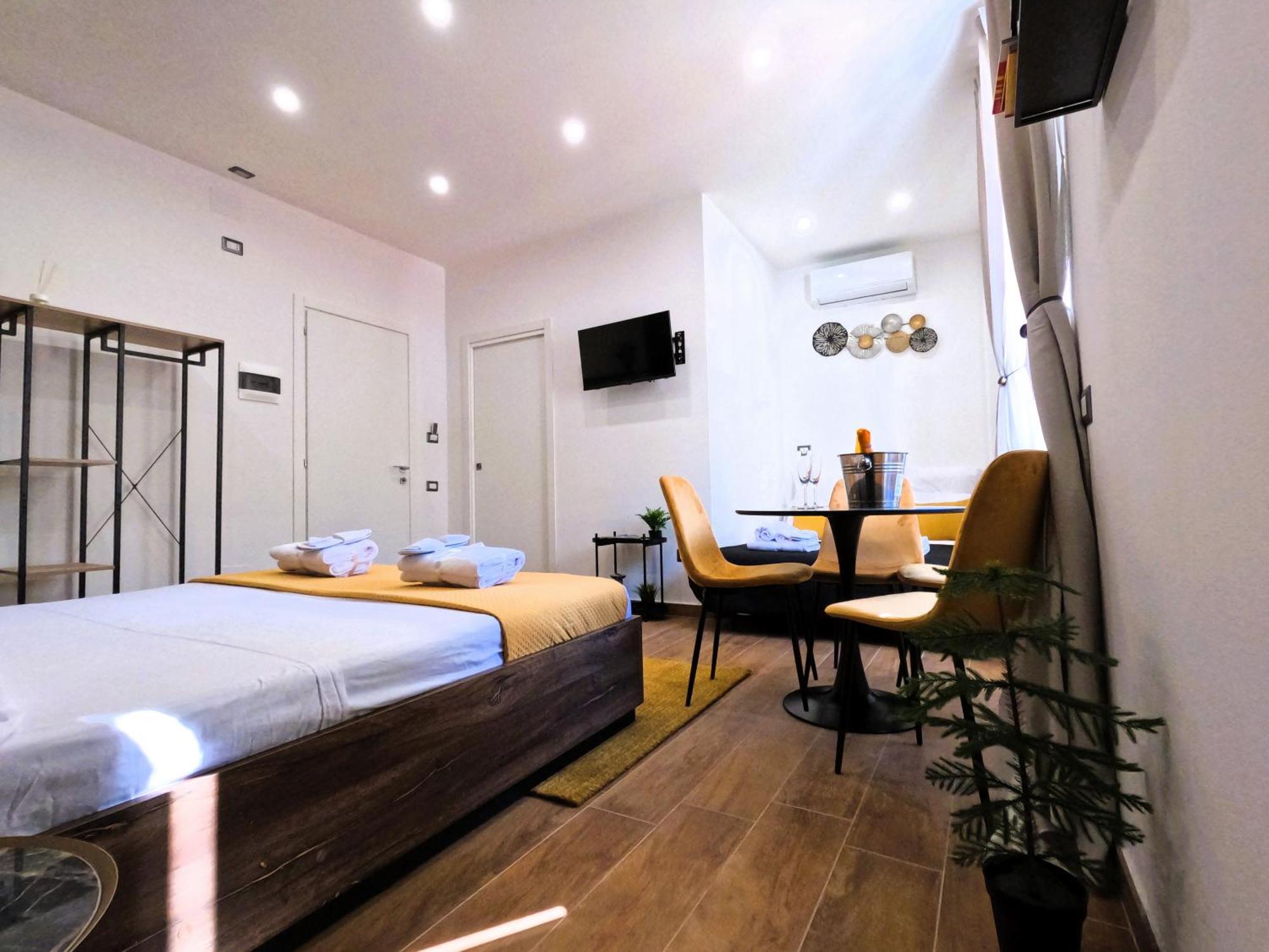 Blackwoody Contemporary - Centro Storico Guest house *