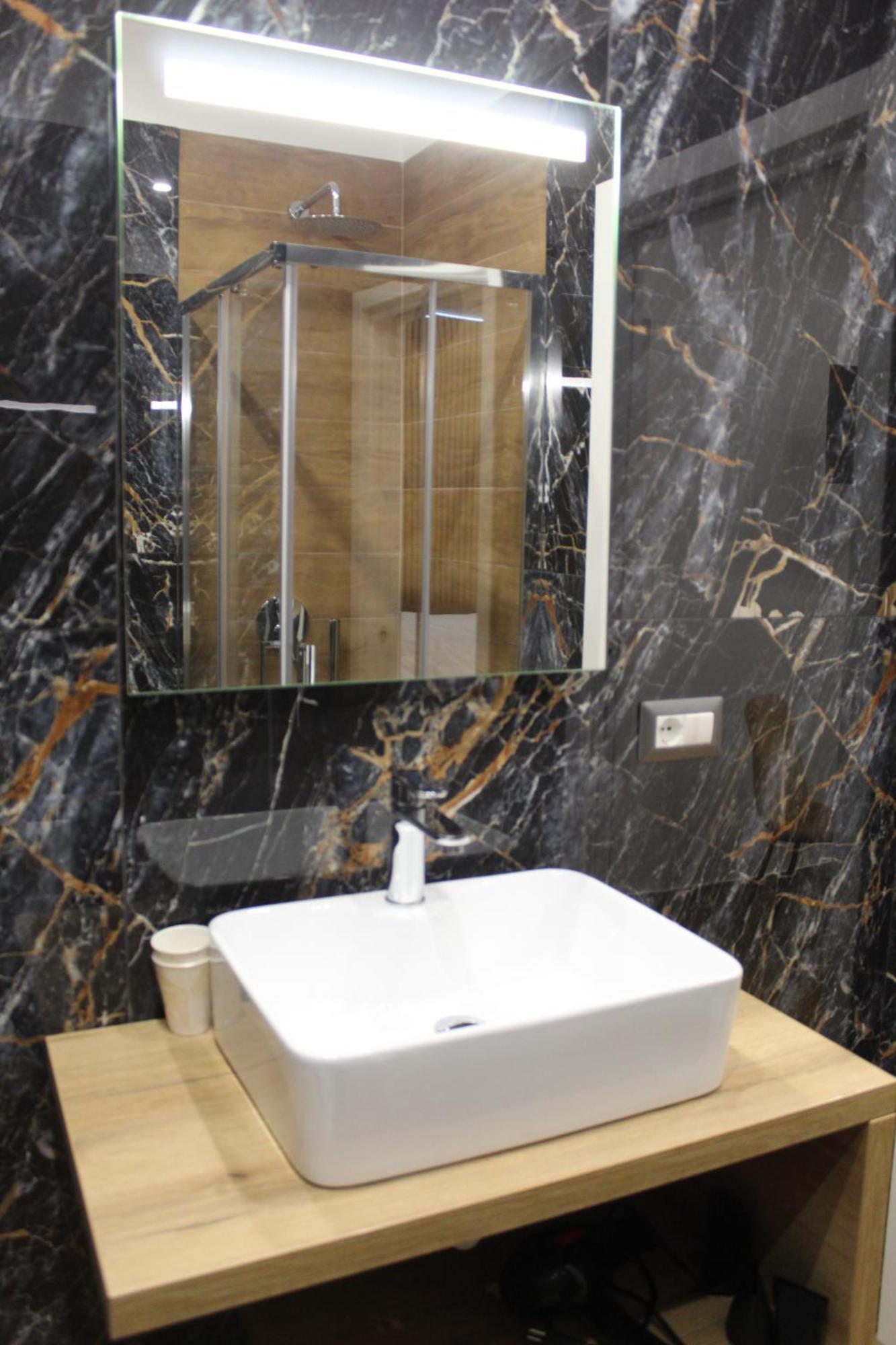 Blackwoody Contemporary - Centro Storico Guest house *
